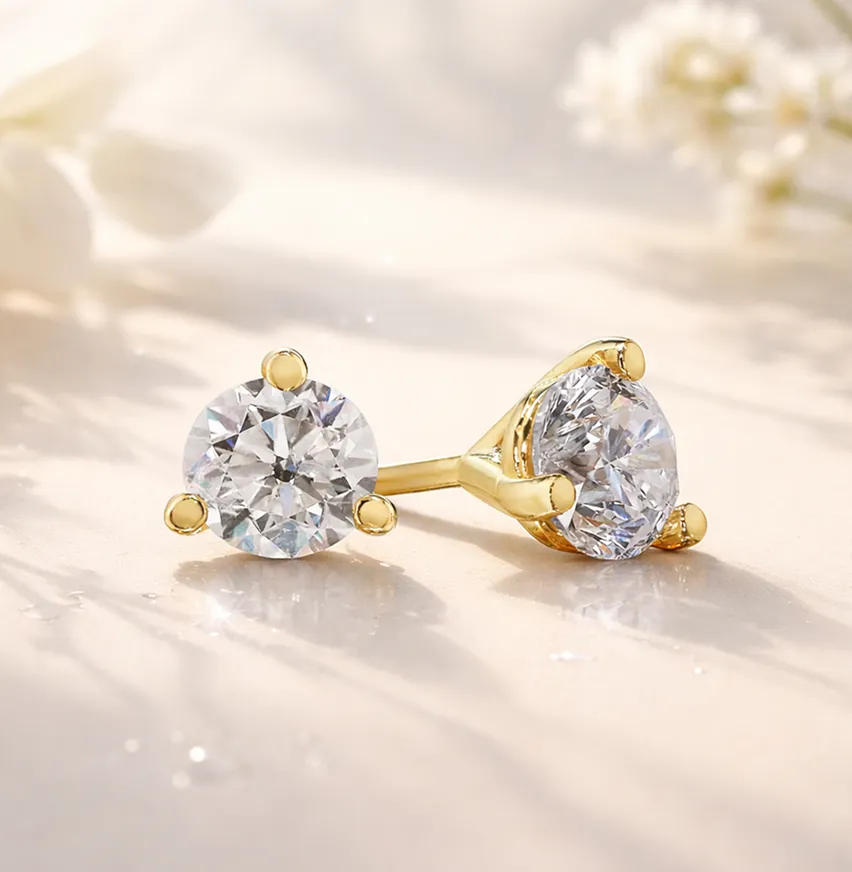 3 prong Yellow Gold studs
